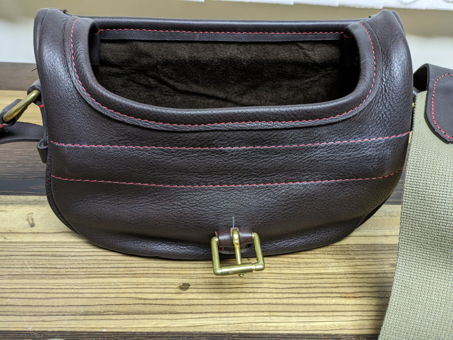 Leather 100 cartridge bag