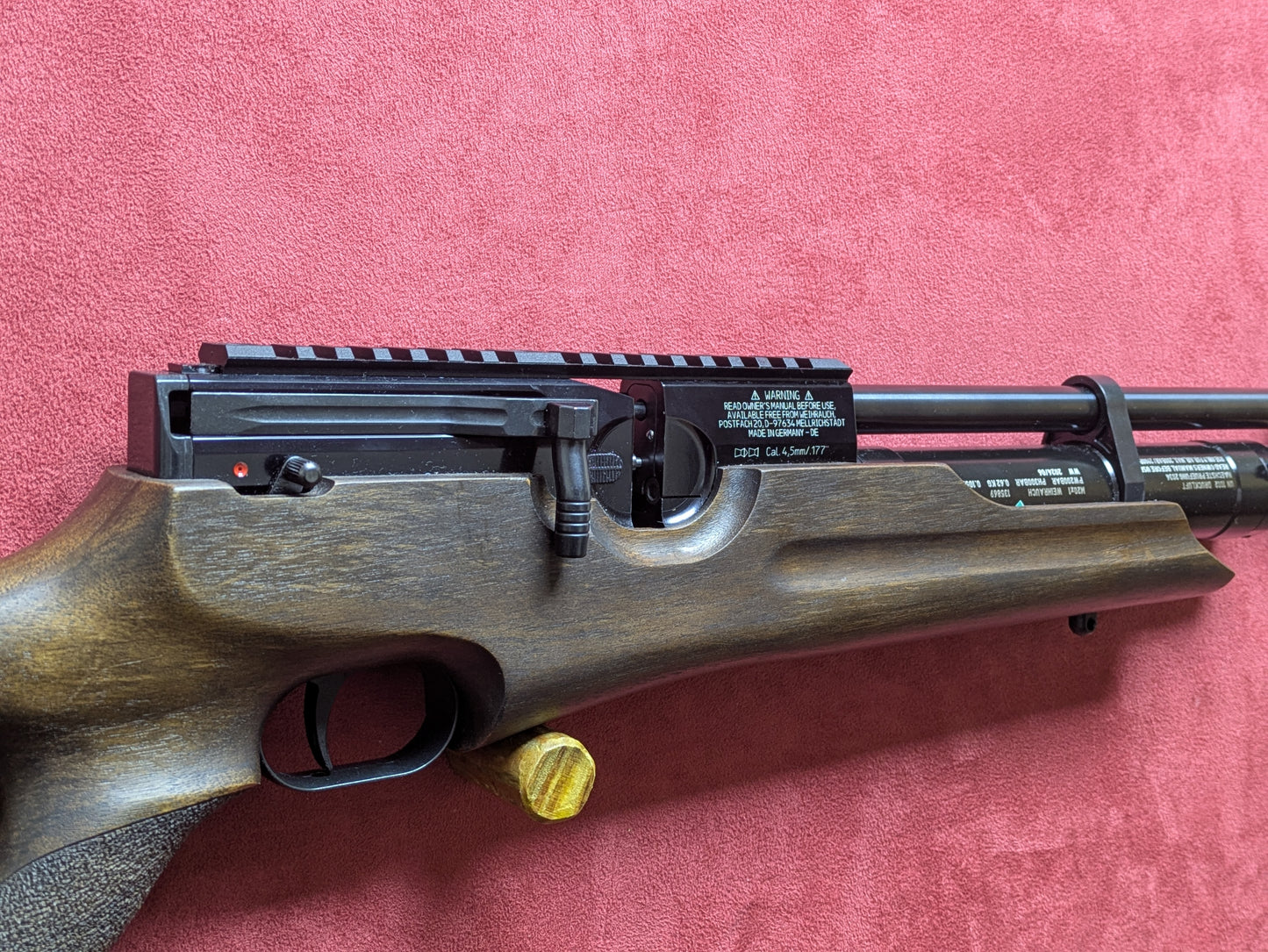 .177 Weihrauch HW100