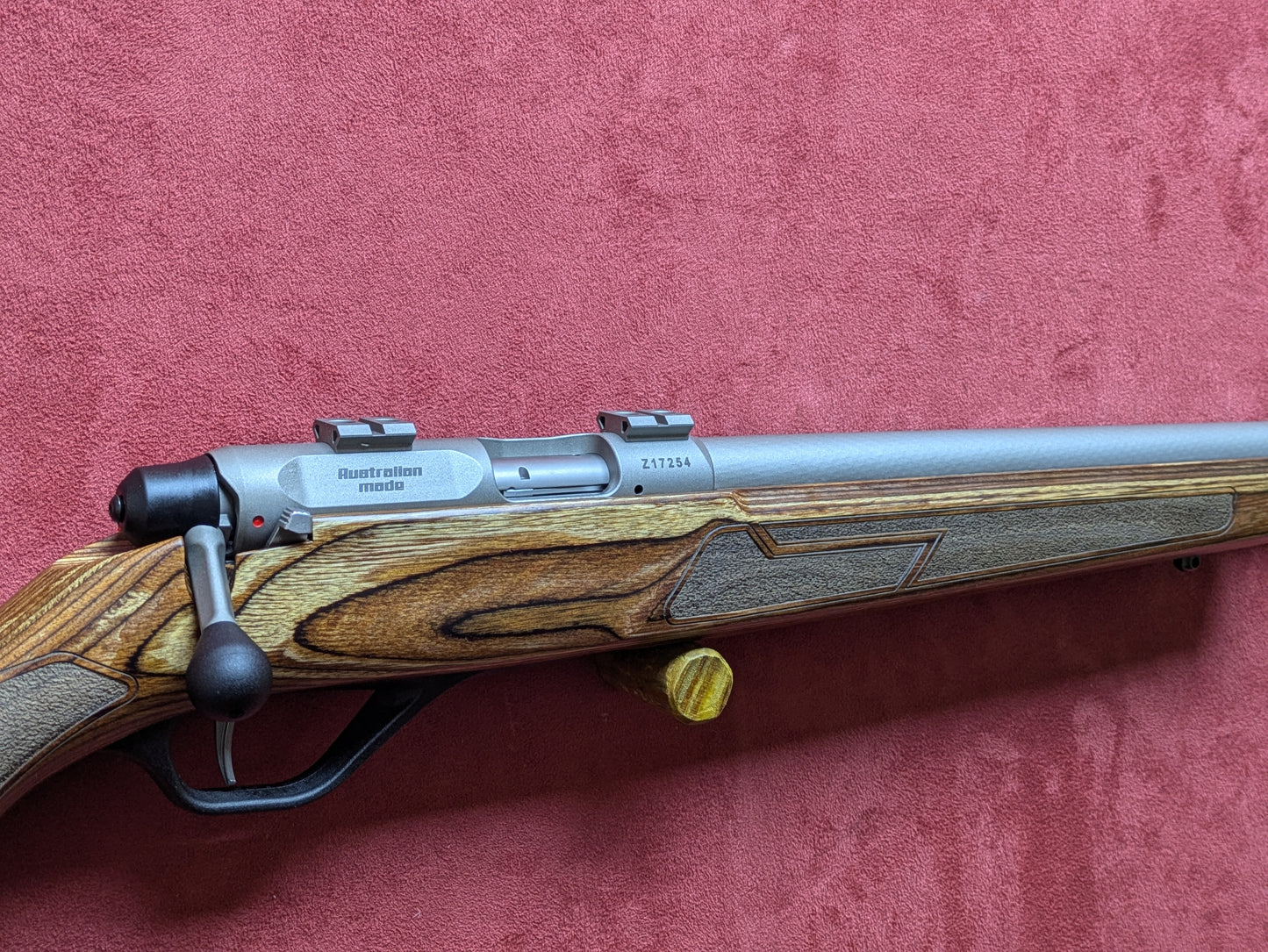 .22lr Lithgow LA101 20" Barrel