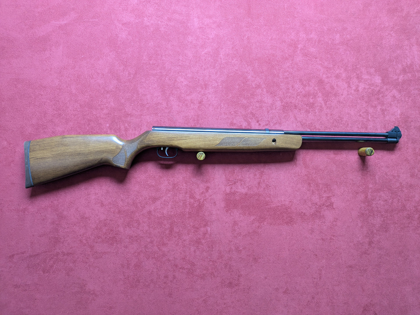 .22 Weihrauch HW57
