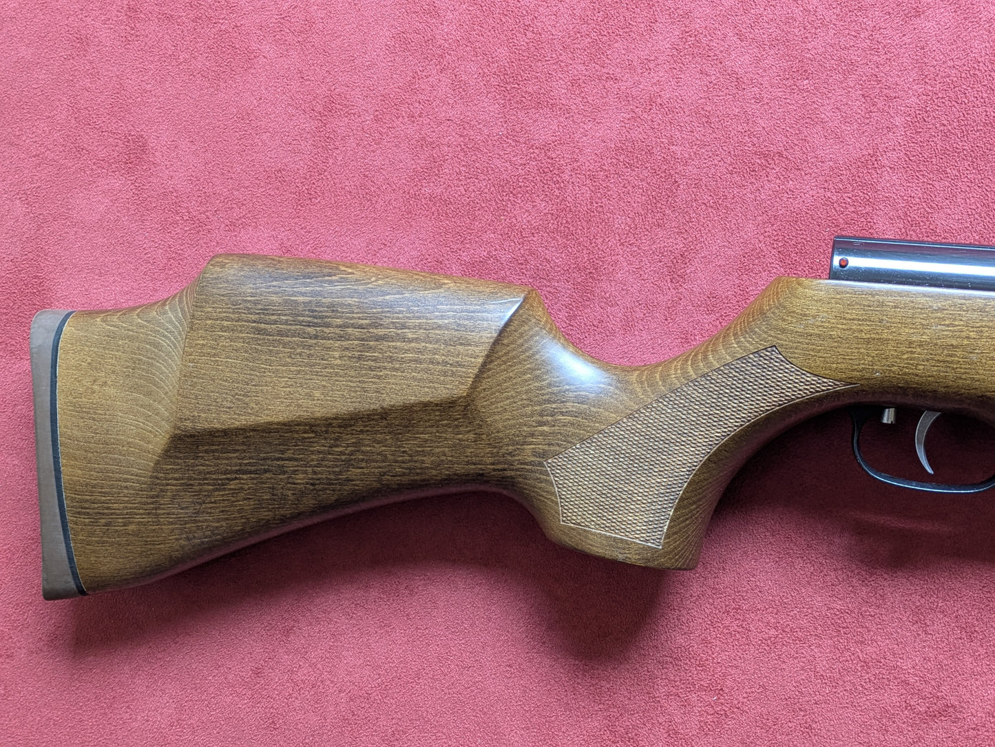 .22 Weihrauch HW77