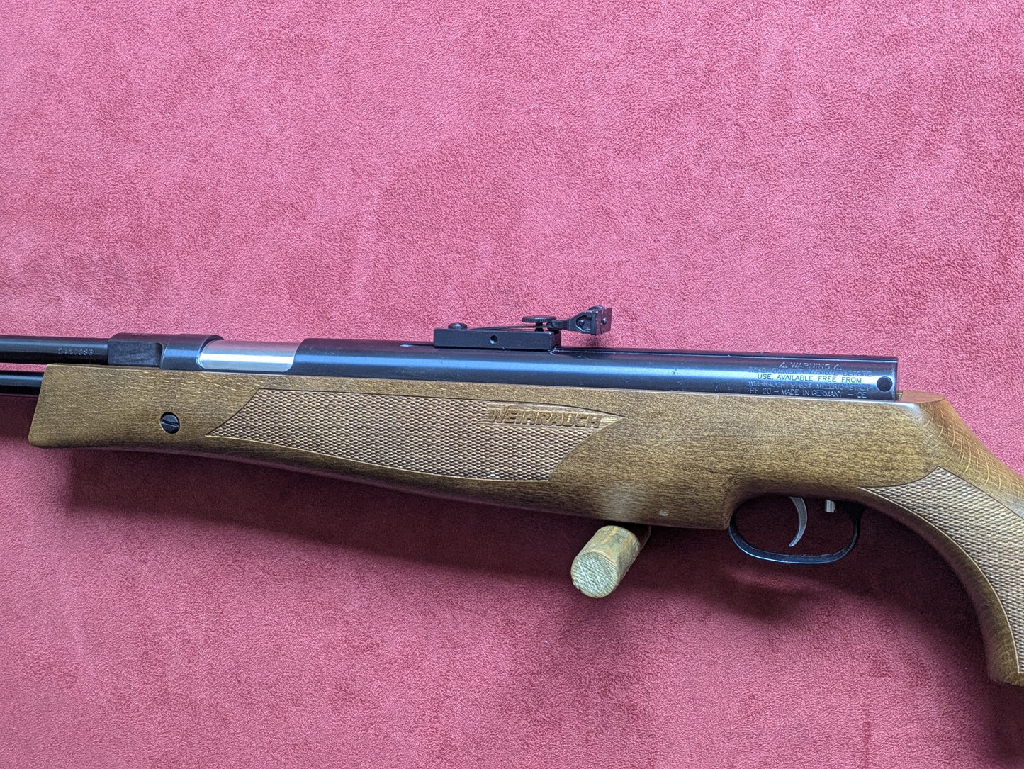 .22 Weihrauch HW77